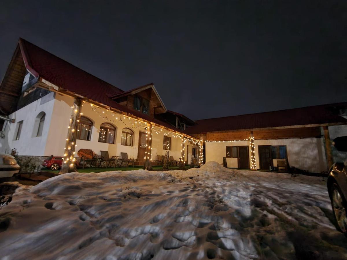 Jugul Taranului Agropensiune Polovragi, Gorj Villa Exterior photo